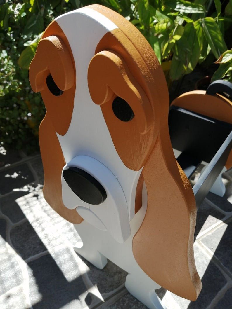 Basset Hound Dog Planter - Wooden Planter Box - DIY Kit - Realistic Dog Garden Plant Holder