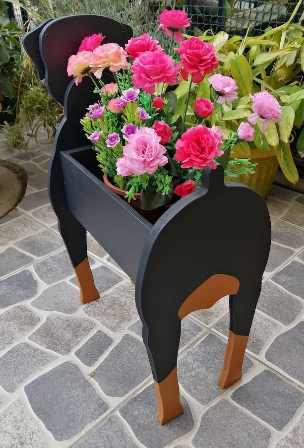 Rottweiler Dog Planter - Wooden Planter Box - DIY Kit - Realistic Dog Garden Plant Holder